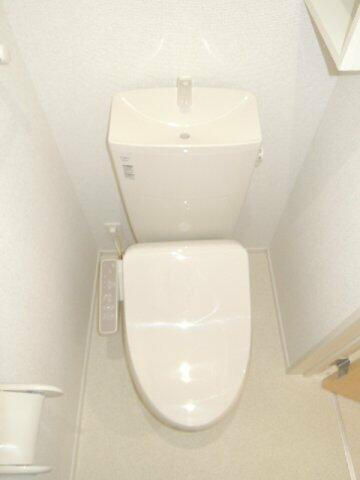 画像9:コンパクトで使いやすいトイレです