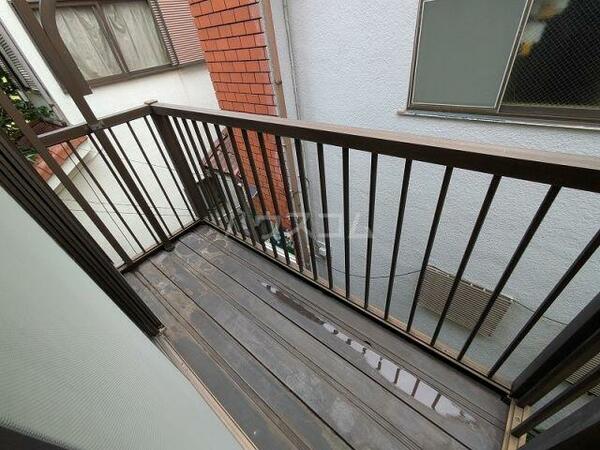 detached 東京都立川市上砂町５丁目

地図を見る