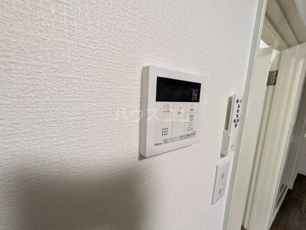 detached 東京都立川市上砂町５丁目

地図を見る