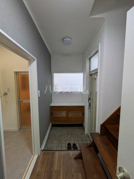 detached 東京都立川市上砂町５丁目

地図を見る