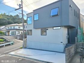 広島県広島市佐伯区屋代３丁目