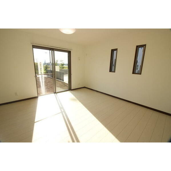 detached 茨城県稲敷郡阿見町よしわら２丁目
地図を見る