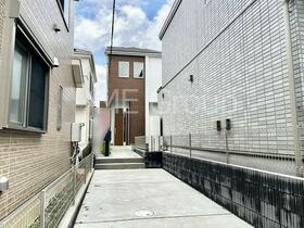 千葉県松戸市小金原８丁目
