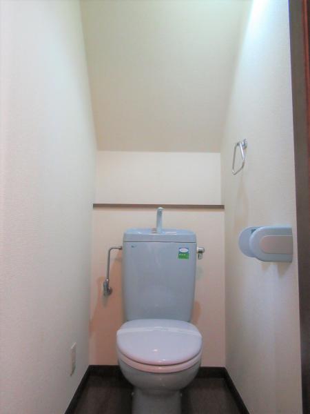 画像8:１階トイレ