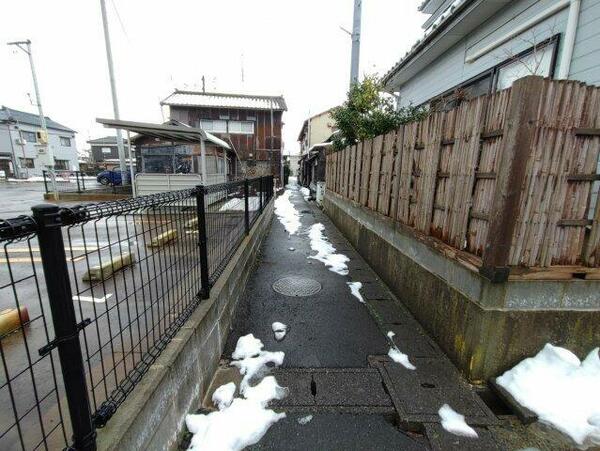 前面道路、自転車・バイクまでです。