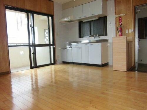 コーポカトレア_内装_11