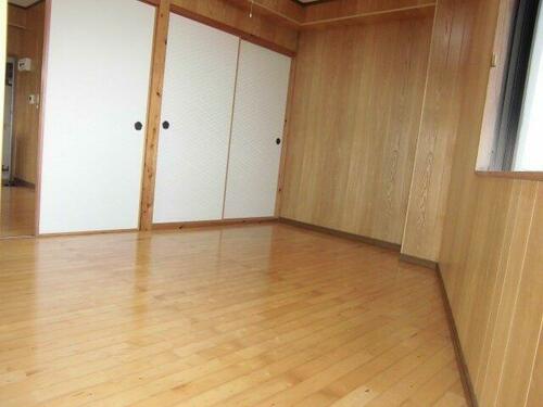 コーポカトレア_内装_1