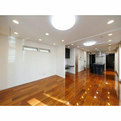 detached 東京都港区高輪４丁目

地図を見る