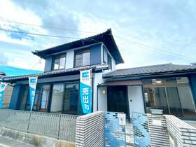 三重県鈴鹿市岸岡町
