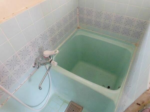 画像5:爽やかなミントグリーンのお風呂です☆