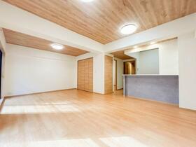 アーバンシティ江原町