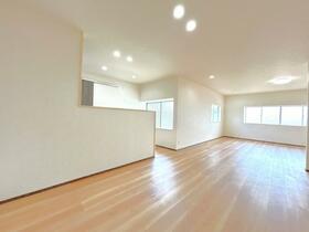 新潟県阿賀野市中央町２丁目