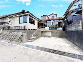 石川県金沢市山科町東