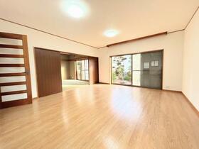 神奈川県横浜市磯子区杉田９丁目