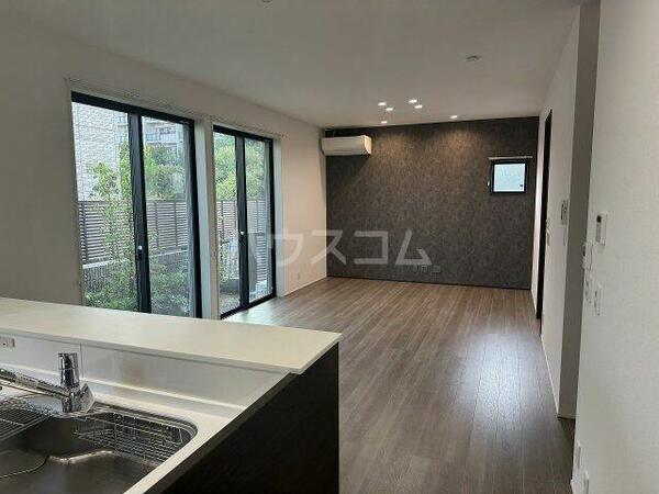 detached 東京都練馬区南田中１丁目

地図を見る