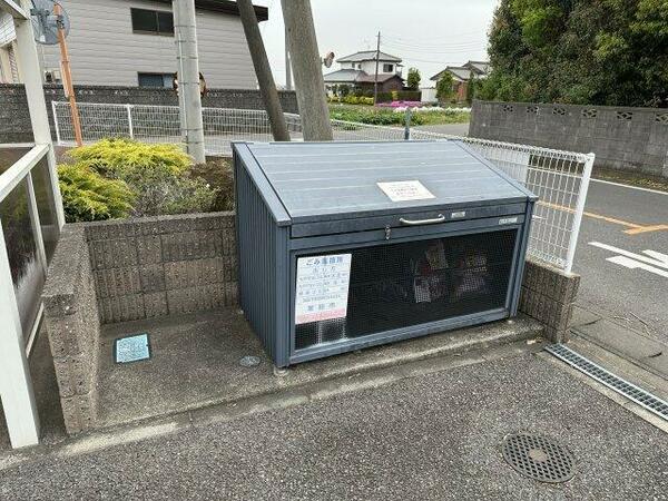 apartment 茨城県常総市相野谷町
地図を見る
