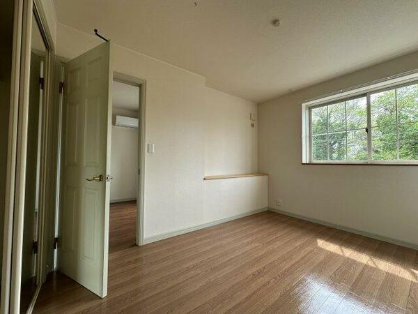 apartment 茨城県常総市相野谷町
地図を見る