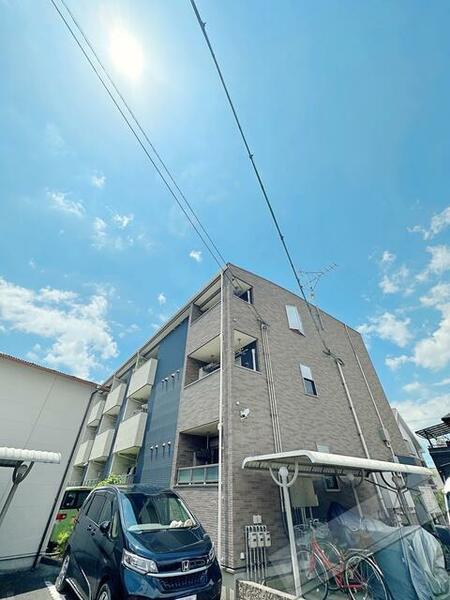 ベルクレスト｜大阪府阪南市尾崎町１丁目(賃貸アパート1LDK・3階・52.99㎡)の写真 その1