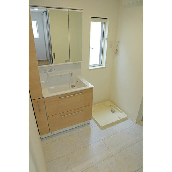 detached 埼玉県和光市下新倉２丁目

地図を見る