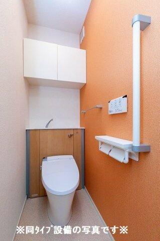 トイレ：シンプルで使いやすいトイレです