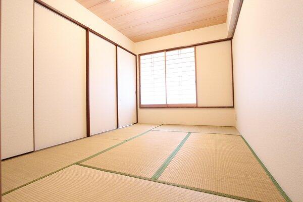 apartment 埼玉県熊谷市銀座２丁目
地図を見る