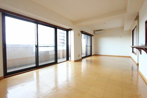 apartment 埼玉県熊谷市銀座２丁目
地図を見る