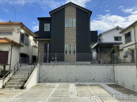 兵庫県三木市志染町中自由が丘３丁目