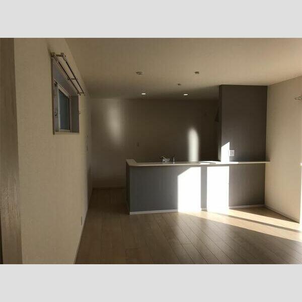 detached 埼玉県幸手市中５丁目

地図を見る