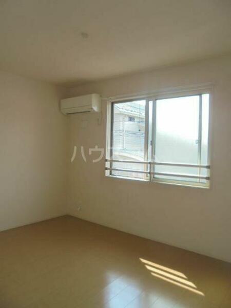 detached 東京都府中市白糸台１丁目

地図を見る