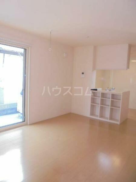 detached 東京都府中市白糸台１丁目

地図を見る