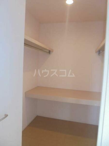 detached 東京都府中市白糸台１丁目

地図を見る