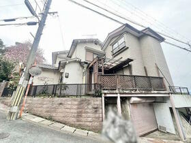 奈良県北葛城郡王寺町本町３丁目
