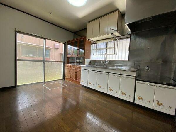 detached 茨城県かすみがうら市稲吉３丁目

地図を見る