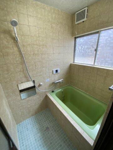 detached 茨城県かすみがうら市稲吉３丁目

地図を見る