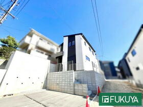 福岡県福岡市城南区友丘６丁目