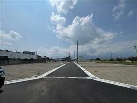 山梨県中巨摩郡昭和町河東中島