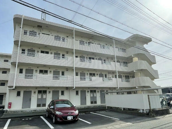 静岡県浜松市中央区長鶴町(賃貸マンション1DK・4階・25.92㎡)の写真 その1