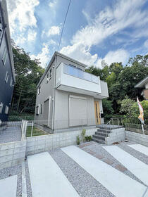 東京都稲城市平尾２丁目