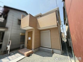 奈良県大和郡山市小泉町