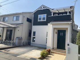 兵庫県高砂市荒井町小松原３丁目