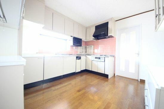 detached 東京都福生市大字熊川

地図を見る