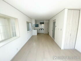 大阪府高槻市塚脇１丁目