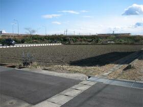 三重県津市桜橋１丁目