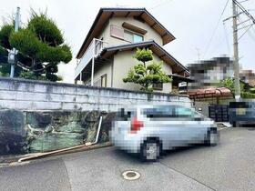 奈良県生駒郡平群町若葉台２丁目