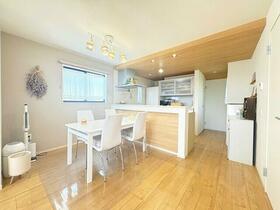 東京都八王子市緑町