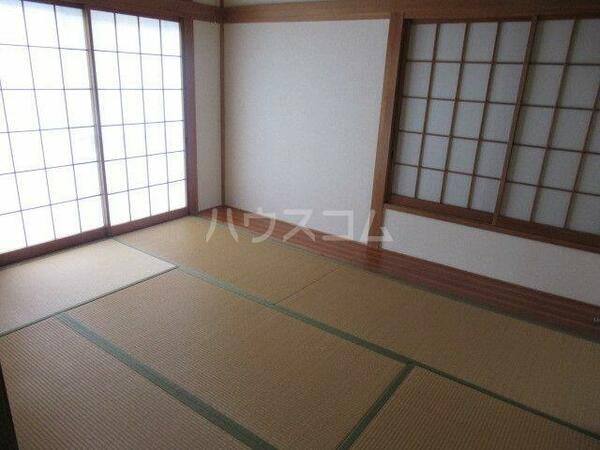 detached 埼玉県越谷市東越谷６丁目

地図を見る