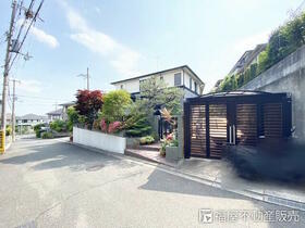 大阪府高槻市岡本町