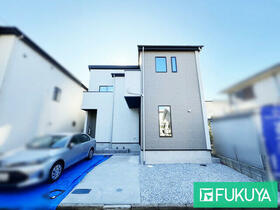 東京都三鷹市大沢５丁目