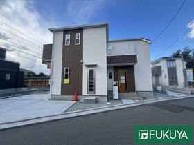 大阪府堺市西区浜寺諏訪森町東３丁