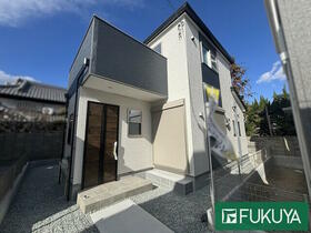 大阪府堺市西区浜寺諏訪森町東３丁